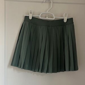 Lululemon Green Pleated skort